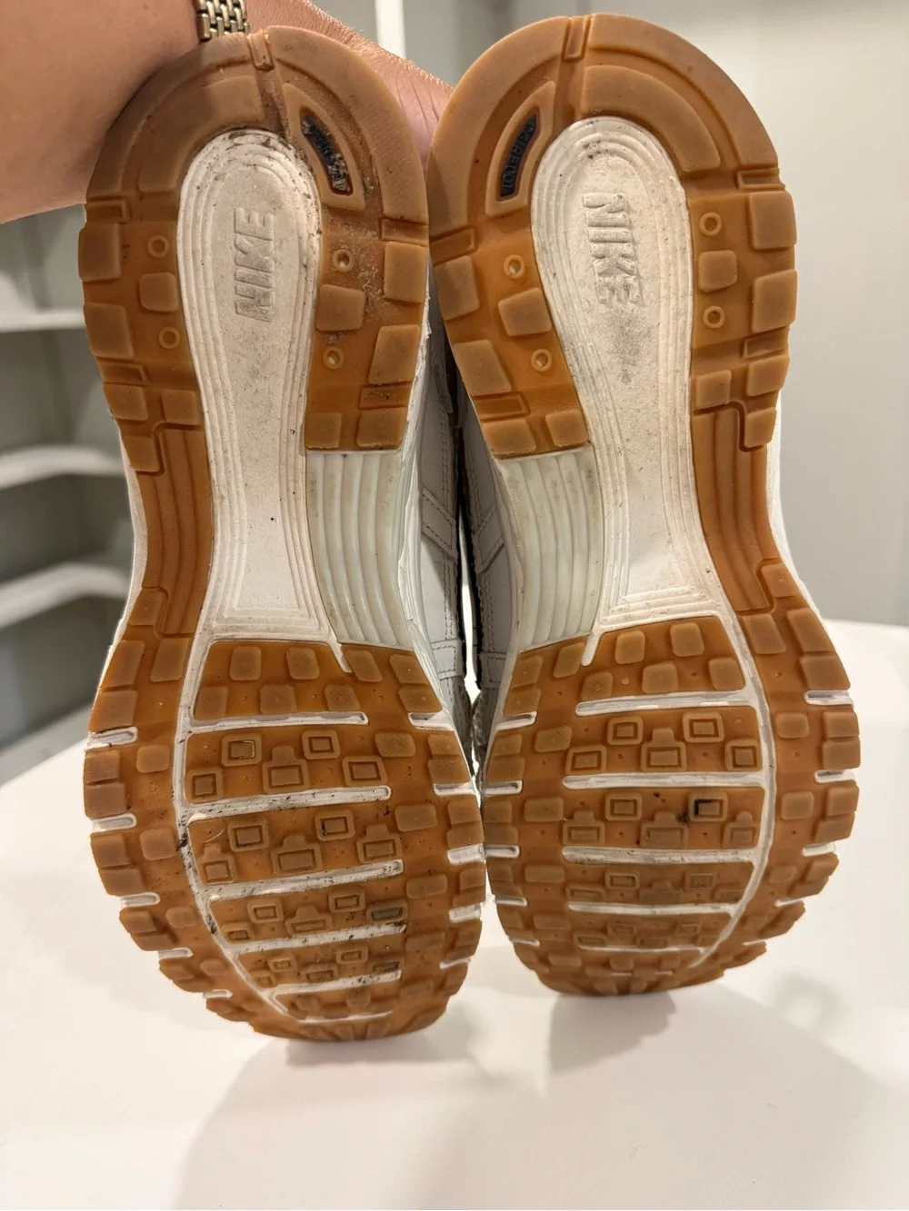 Nike Men’s P-6000
